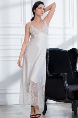 Роскошная сорочка в пол Afrodita