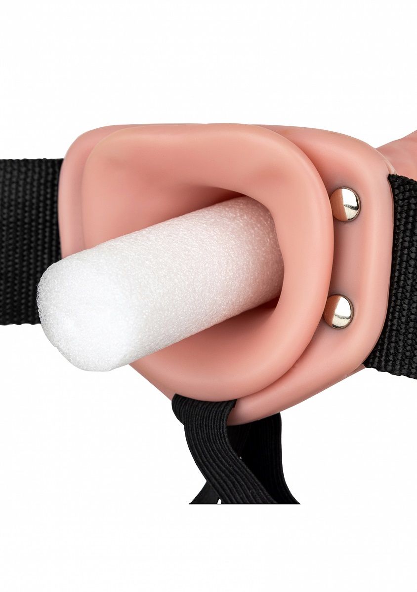 Телесный реалистичный вибрострапон-фаллопротез - 18,5 см.