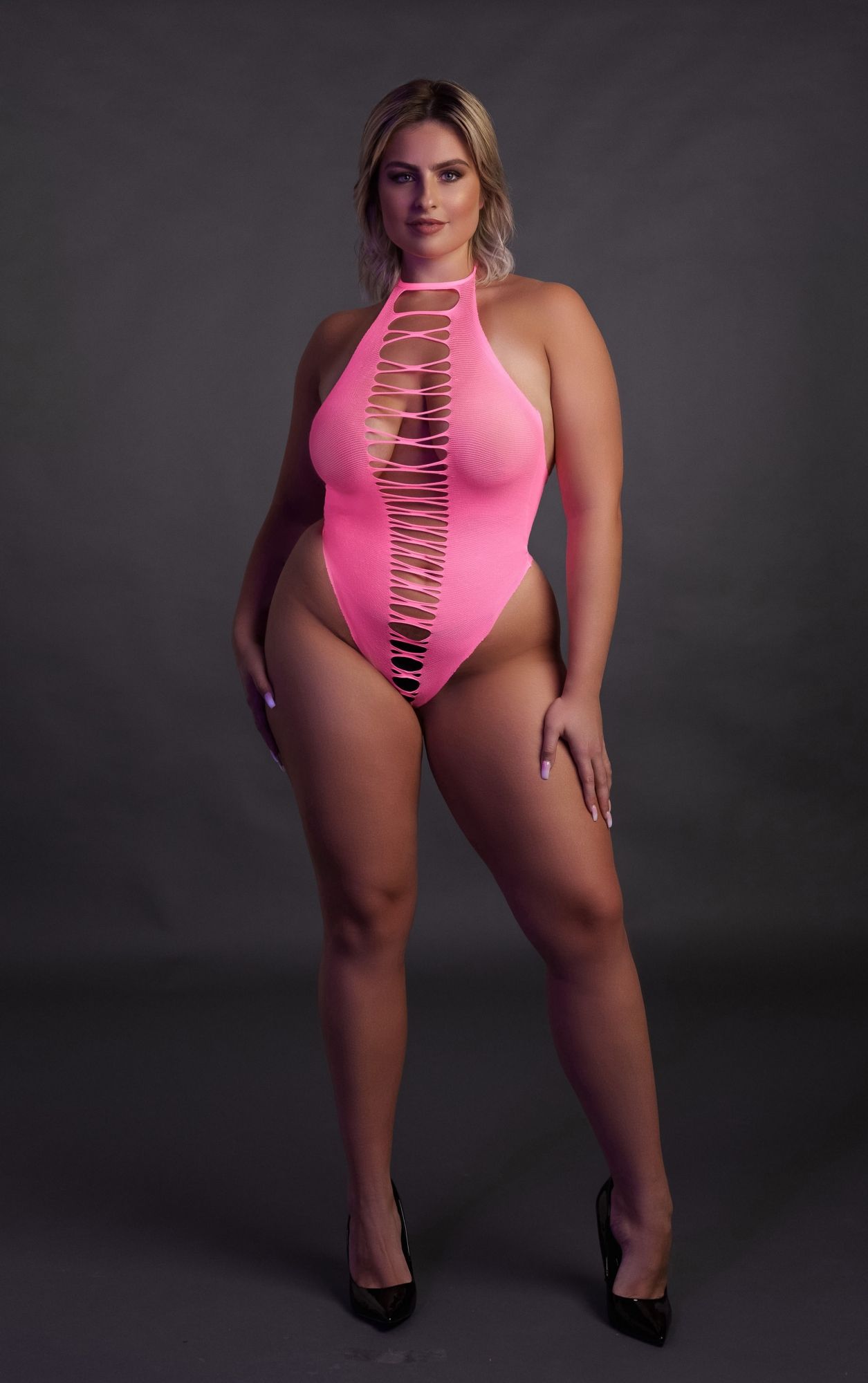 Розовое неоновое боди +size с имитацией шнуровки